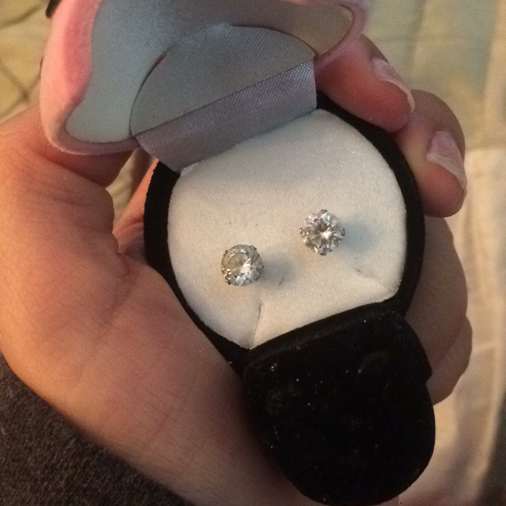 sterling silver earrings & lady bug case